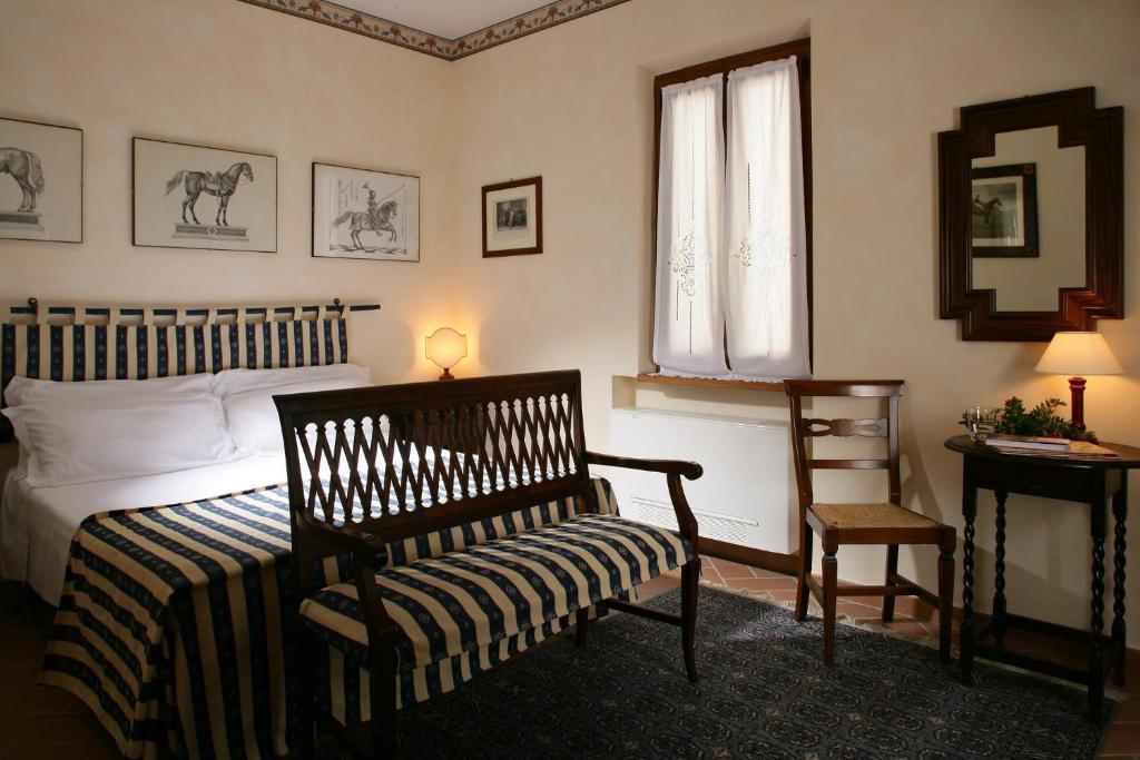 Locanda La Pieve Семпрониано Номер фото